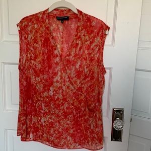 Jones New York Sheer Sleeveless Floral Top - L